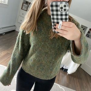 Green multicolor sweater